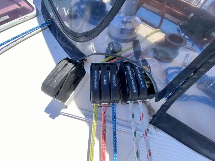 Rattlesnake Yacht Photos Pics 