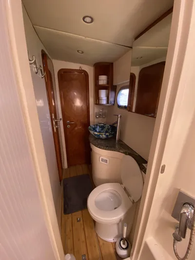 Rattlesnake Yacht Photos Pics 