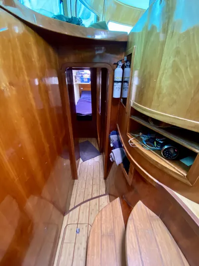 Rattlesnake Yacht Photos Pics 