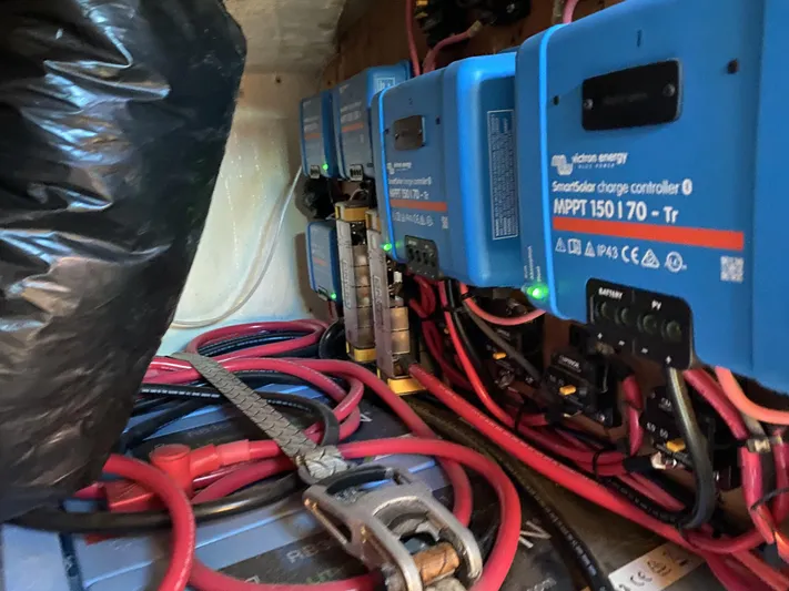 Rattlesnake Yacht Photos Pics 