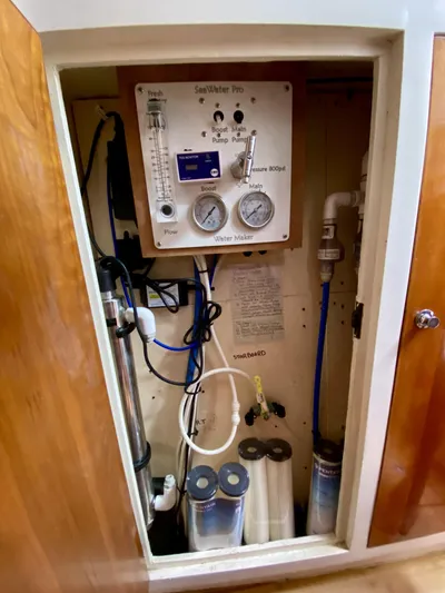 Rattlesnake Yacht Photos Pics 