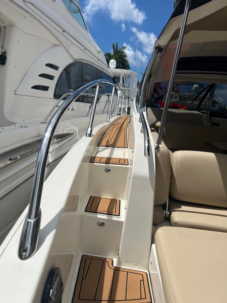 2013 Azimut Atlantis 44