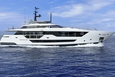 2023 Custom Line CL106