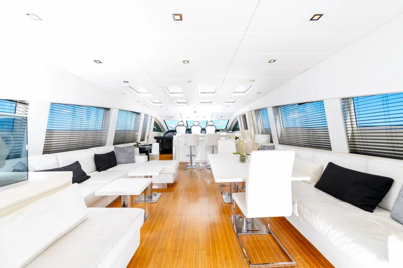 Venture Yacht Photos Pics 