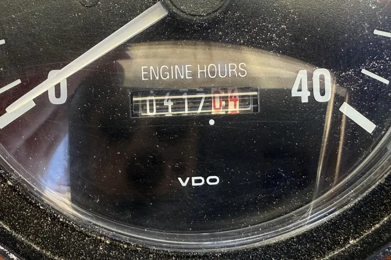 Timothy E Yacht Photos Pics Hinckley Classic Picnic Boat 2001 engine hours gauge showing 417.4 hours.