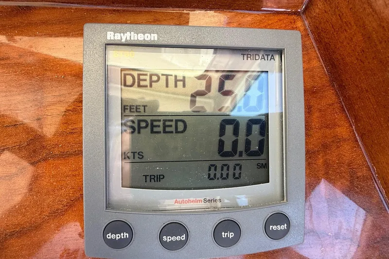 Timothy E Yacht Photos Pics Raytheon Tridata display on 2001 Hinckley Classic Picnic Boat, showing depth and speed.