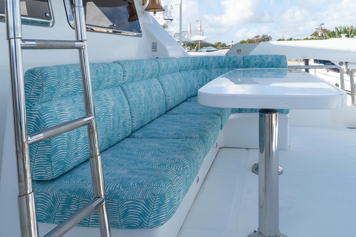 2005 Ocean Alexander 80 