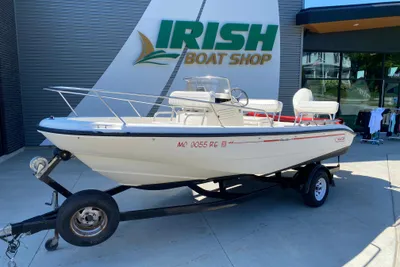 Boston Whaler 18 Dauntless