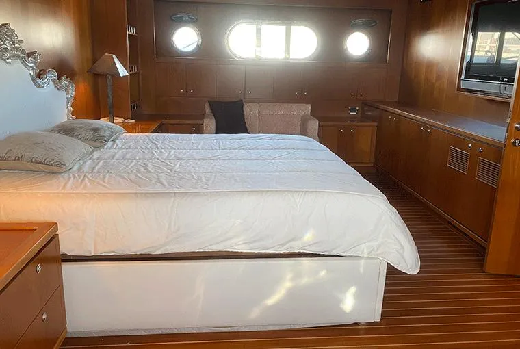  Yacht Photos Pics Bandido 75