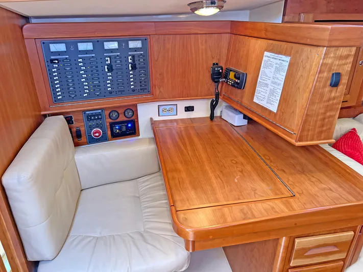 Red Skye Yacht Photos Pics 