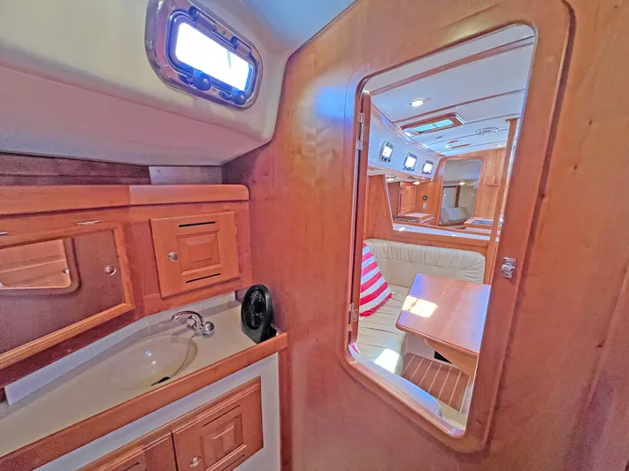 Red Skye Yacht Photos Pics 