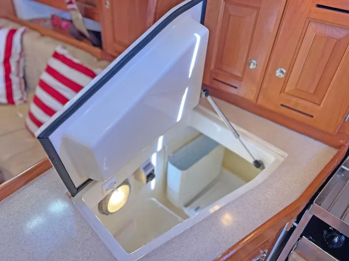 Red Skye Yacht Photos Pics 