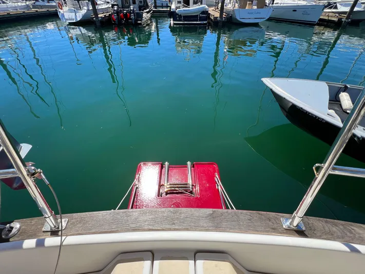 Red Skye Yacht Photos Pics 