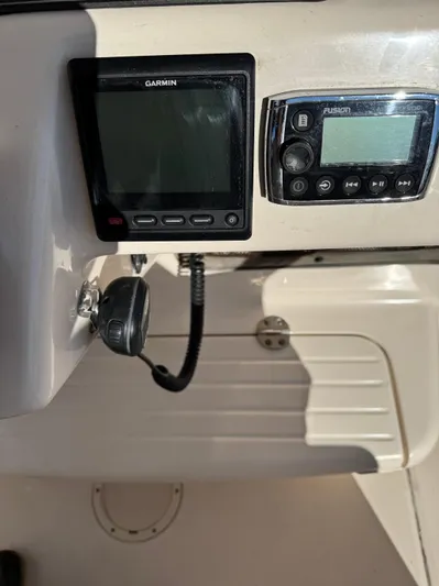 Tunacious 2 Yacht Photos Pics 