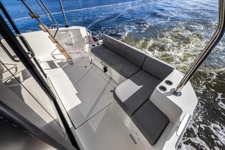 Neverland Yacht Photos Pics 2024 Beneteau Swift Trawler 41 Fly - Image 15
