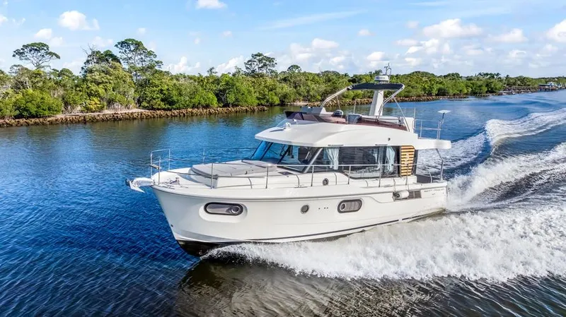 Neverland Yacht Photos Pics 2024 Beneteau Swift Trawler 41 Fly - Image 1