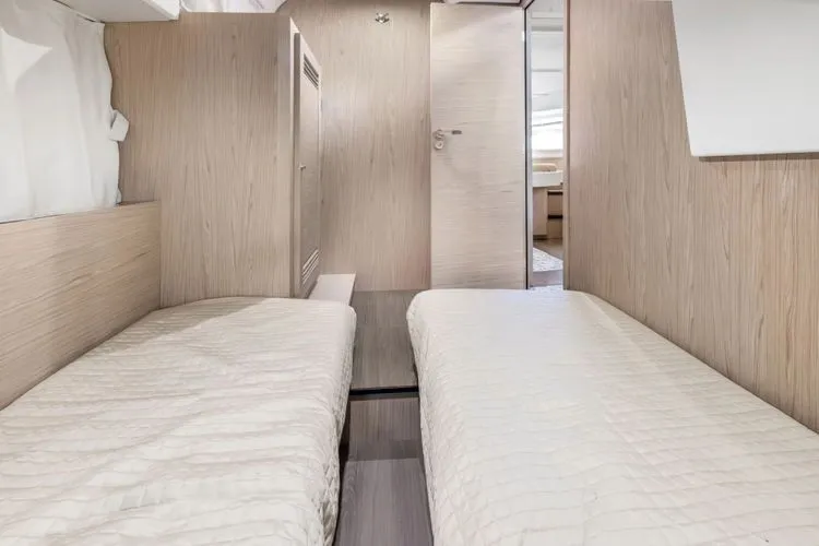 Neverland Yacht Photos Pics 2024 Beneteau Swift Trawler 41 Fly - Image 32