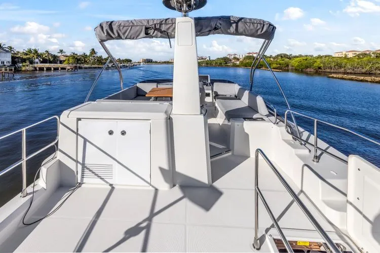 Neverland Yacht Photos Pics 2024 Beneteau Swift Trawler 41 Fly - Image 41