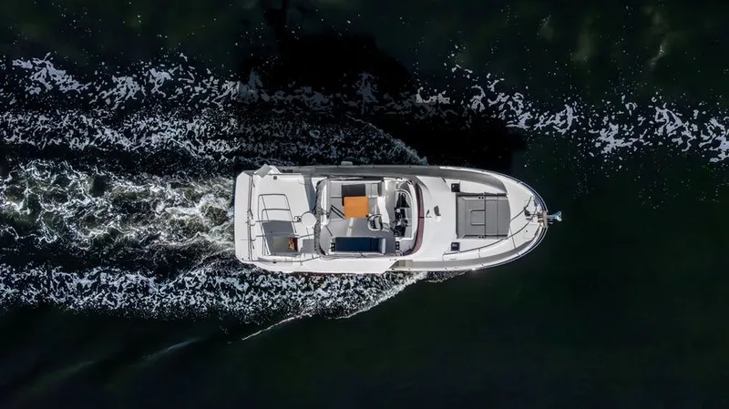 Neverland Yacht Photos Pics 2024 Beneteau Swift Trawler 41 Fly - Image 11