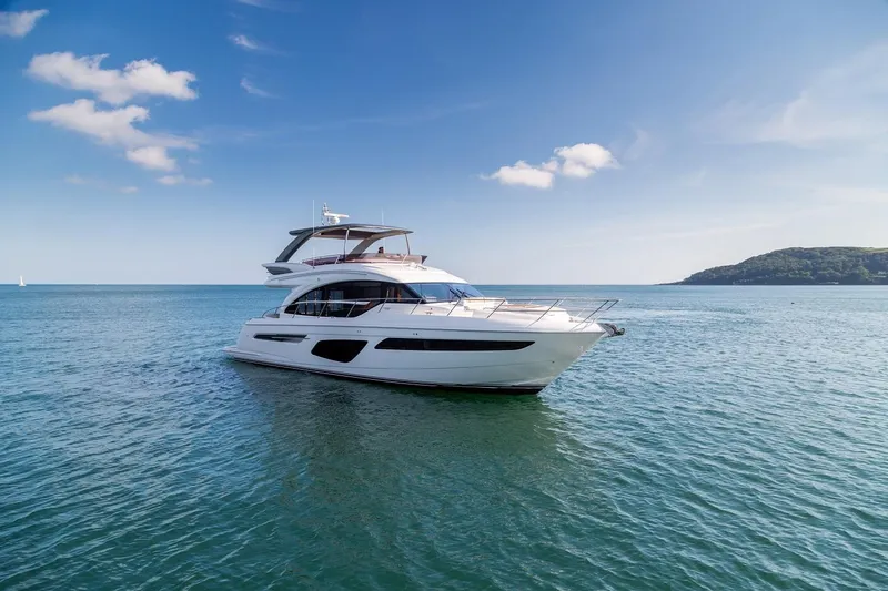  Yacht Photos Pics Manufacturer Provided Image