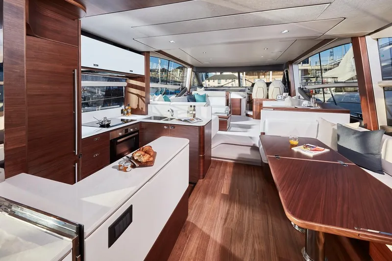  Yacht Photos Pics Manufacturer Provided Image