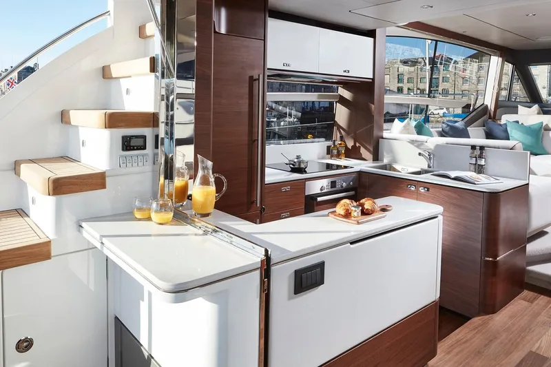  Yacht Photos Pics Manufacturer Provided Image