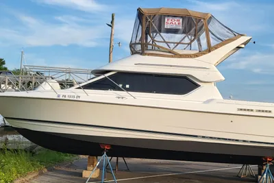 Bayliner 2858 Ciera Command Bridge