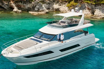 2016 Prestige 680 Fly