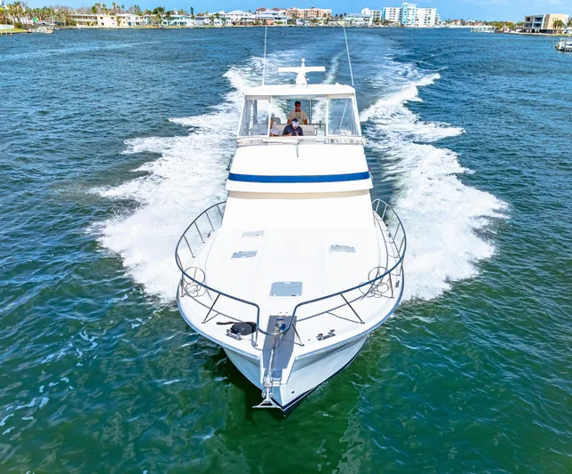 Legacy Yacht Photos Pics 