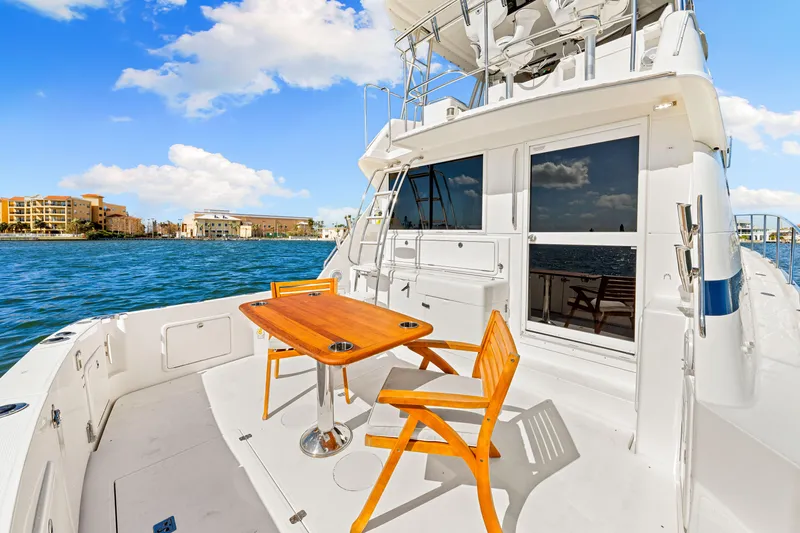 Legacy Yacht Photos Pics 