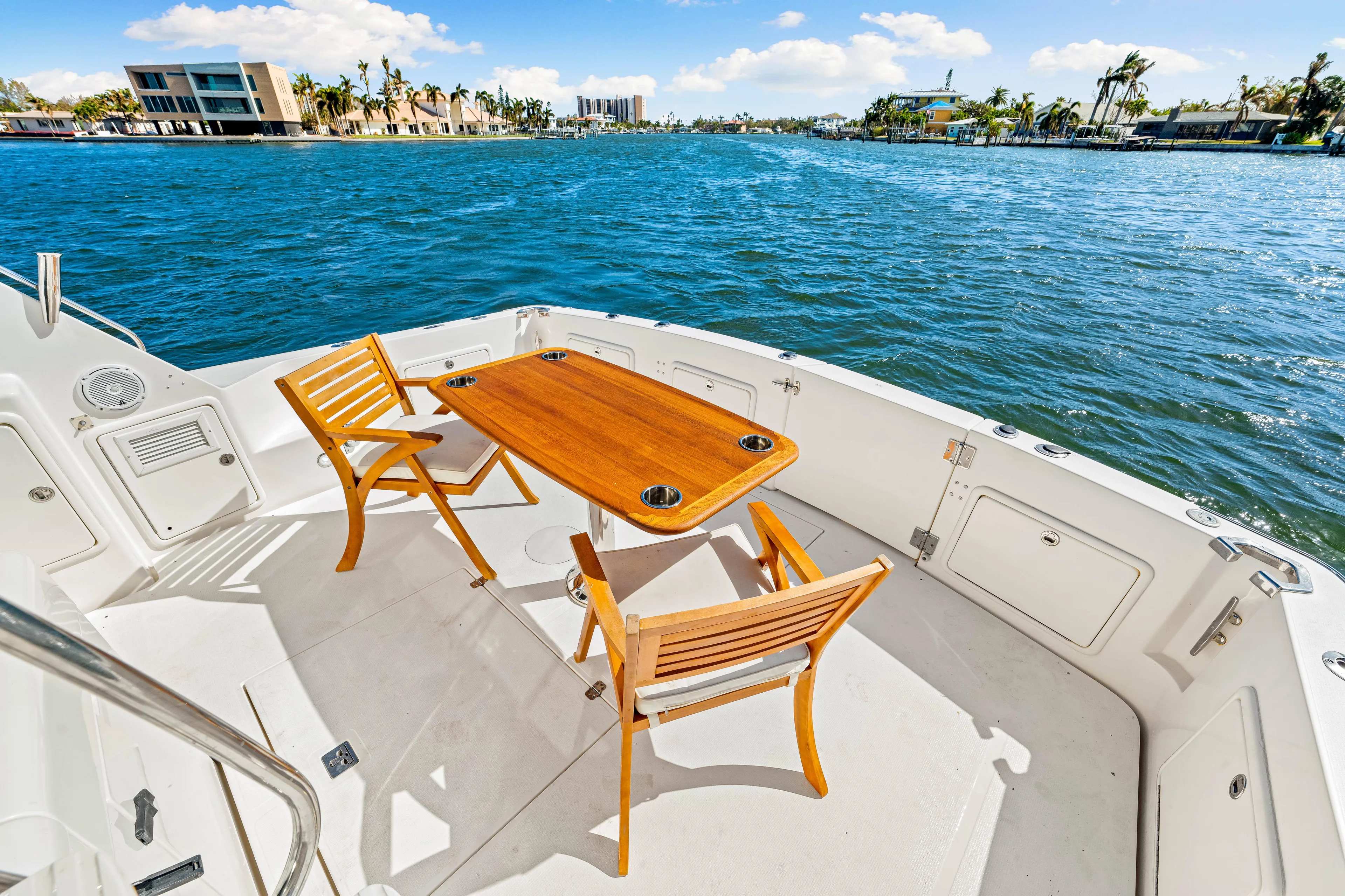 Legacy Yacht Photos Pics 