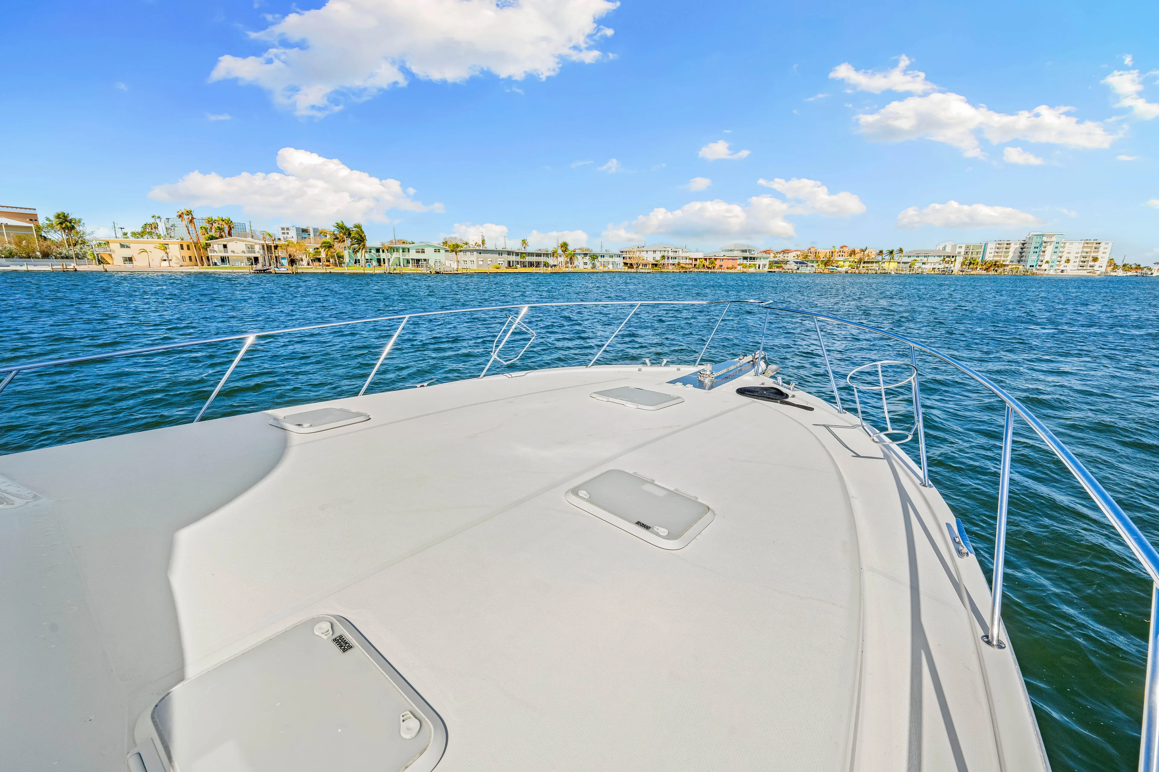 Legacy Yacht Photos Pics 