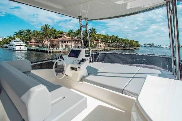 2022 Ferretti Yachts 55 