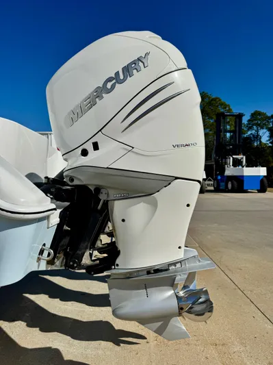  Yacht Photos Pics 2020 Yellowfin 42 Offshore with Mercury Verado outboard engine, showcased outdoors.