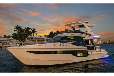 Galeon 500 Fly