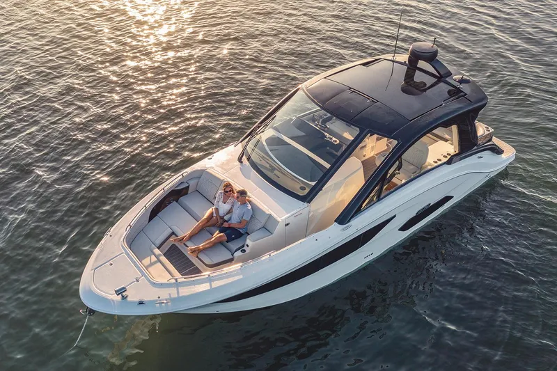  Yacht Photos Pics Manufacturer Provided Image