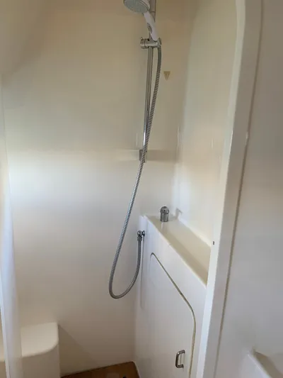 Casuarina Yacht Photos Pics 