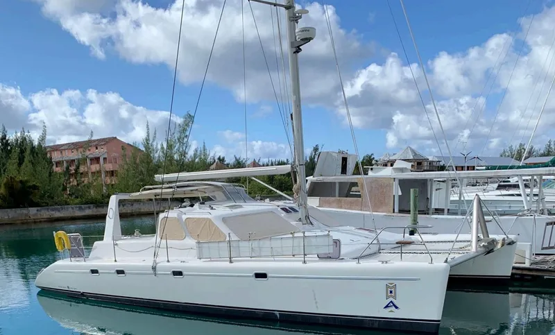 Casuarina Yacht Photos Pics 