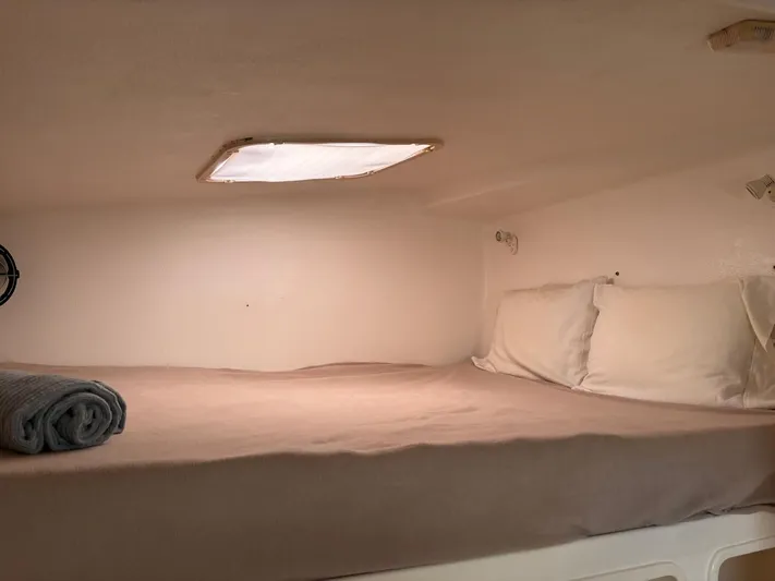 Casuarina Yacht Photos Pics 