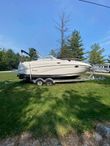 2003 Rinker 250 Fiesta Vee EC