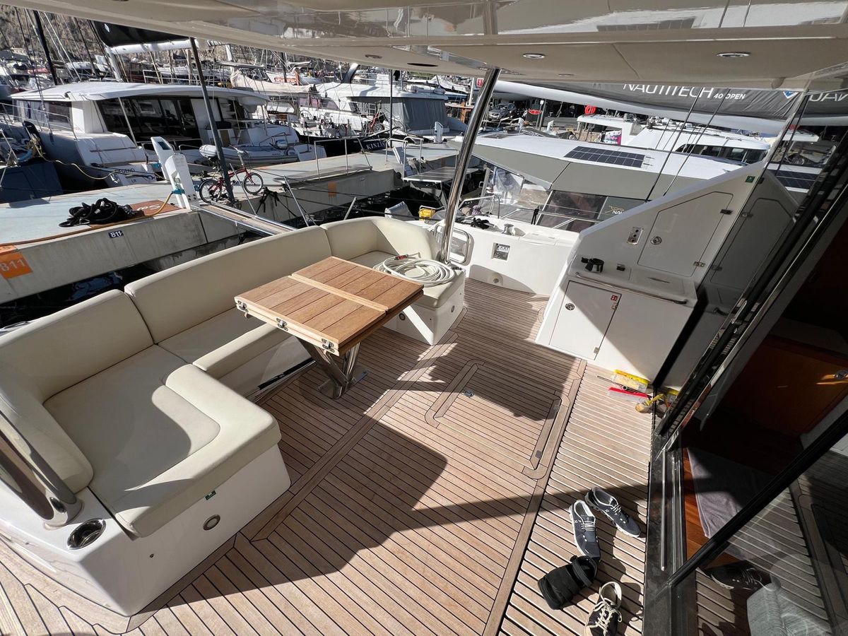 2016 Sunseeker 75 