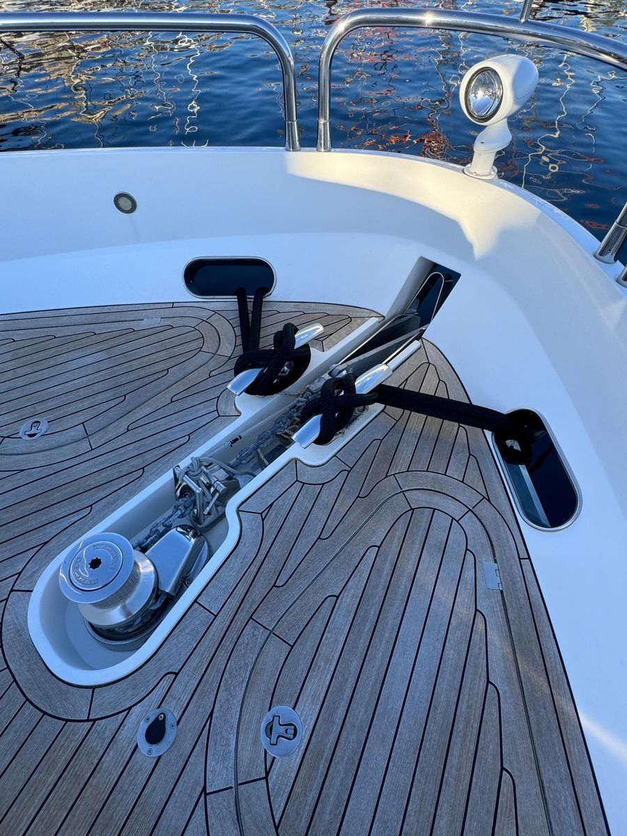 2016 Sunseeker 75 