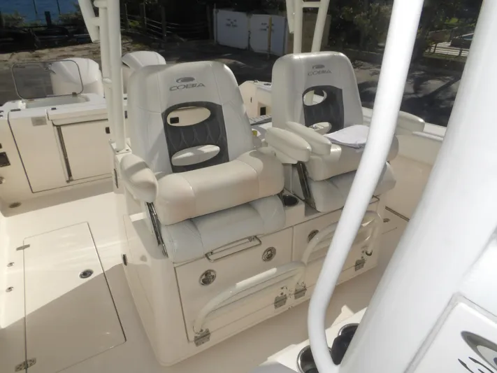  Yacht Photos Pics 2020 Cobia 320 Center Console boat interior with dual cushioned seats.