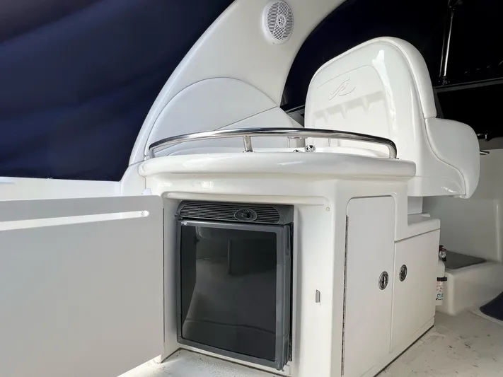 Runnin Free Yacht Photos Pics 