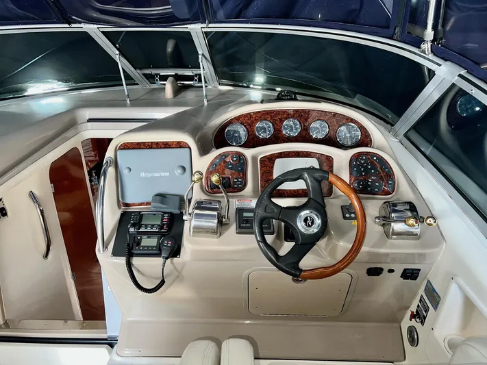 Runnin Free Yacht Photos Pics 