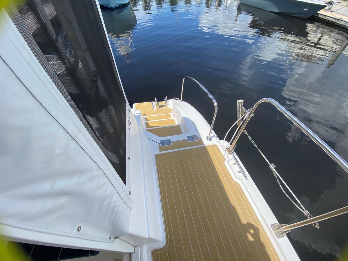 2007 Manta 44 