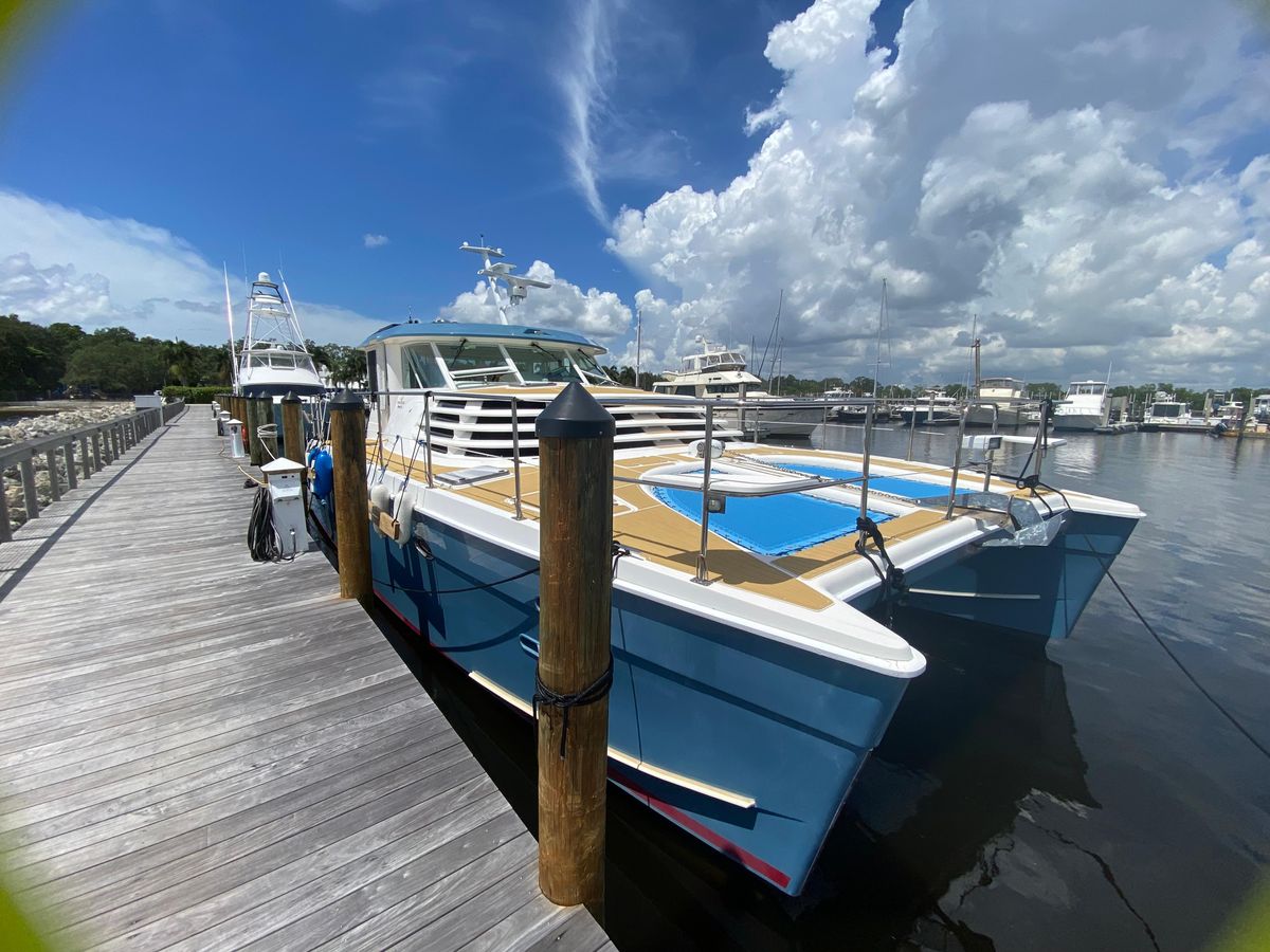2007 Manta 44 