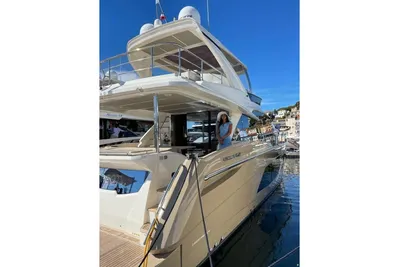 2019 Absolute F62 Fly