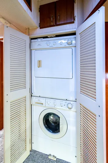 Motivated Seller Yacht Photos Pics 