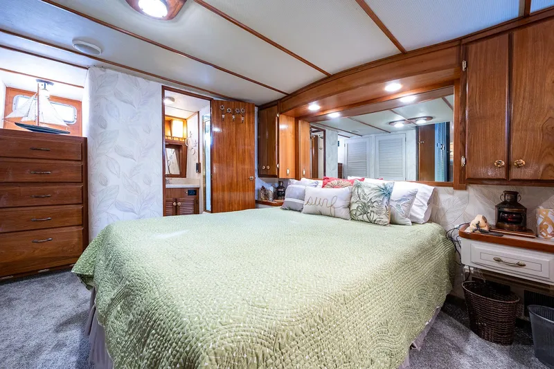 Motivated Seller Yacht Photos Pics 